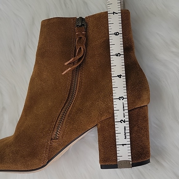 SPLENDID Rafaela Brown Suede Boho Western Side Zip Block Heel Ankle Booties 8 - Picture 11 of 11